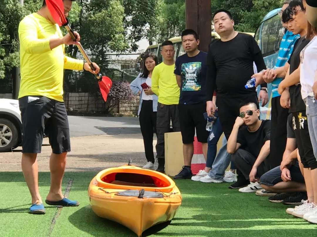 远程监控,报警巡逻,清机加钞,清分整点,凭证寄库,头寸箱寄库,商铺安保,智能家居 远程监控,报警巡逻,清机加钞,清分整点,凭证寄库,头寸箱寄库,商铺安保,智能家居