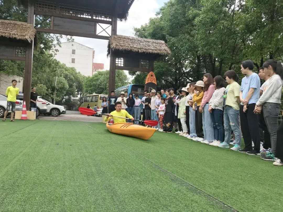 远程监控,报警巡逻,清机加钞,清分整点,凭证寄库,头寸箱寄库,商铺安保,智能家居 远程监控,报警巡逻,清机加钞,清分整点,凭证寄库,头寸箱寄库,商铺安保,智能家居