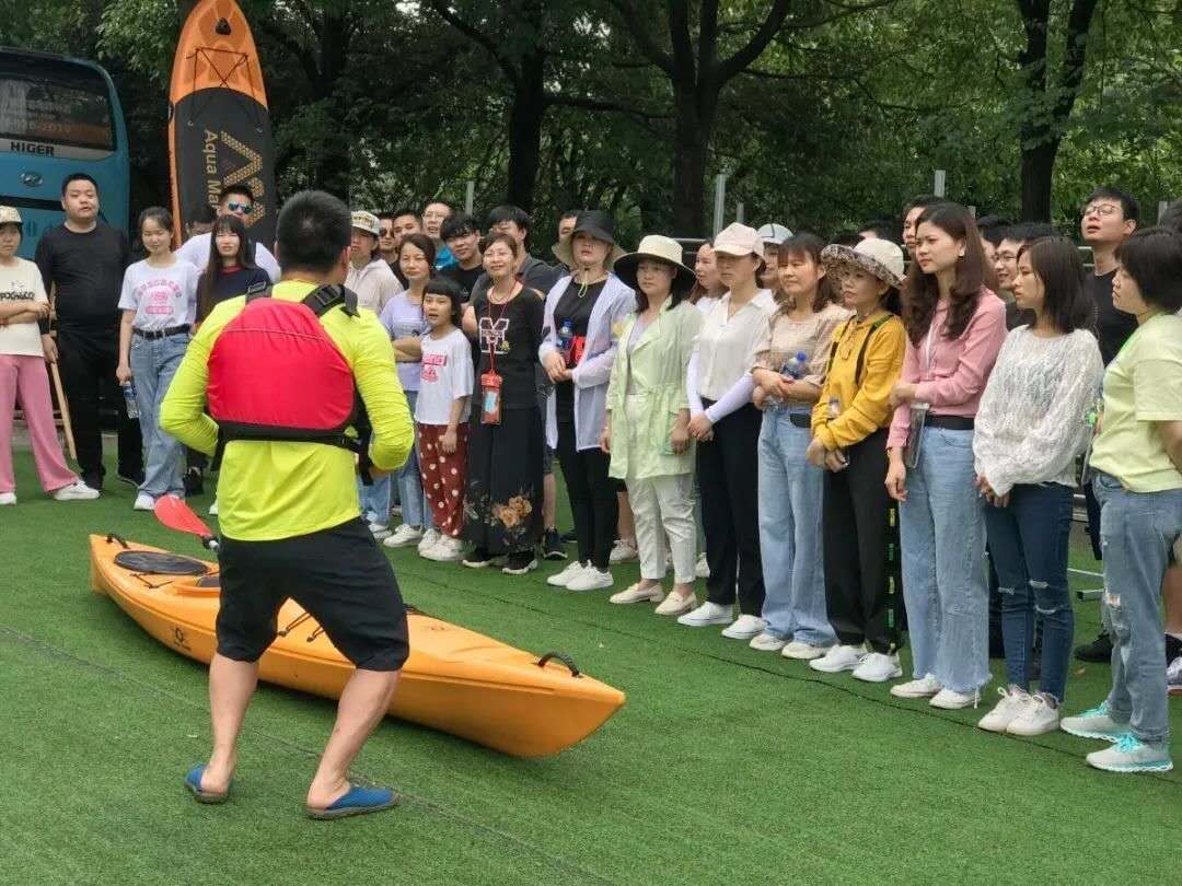 远程监控,报警巡逻,清机加钞,清分整点,凭证寄库,头寸箱寄库,商铺安保,智能家居 远程监控,报警巡逻,清机加钞,清分整点,凭证寄库,头寸箱寄库,商铺安保,智能家居