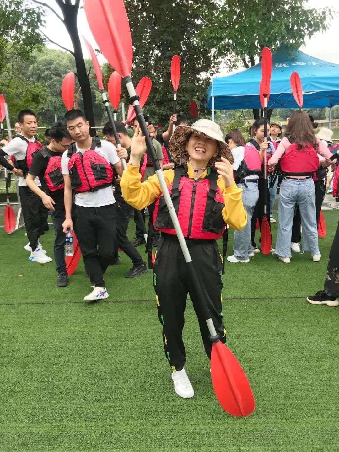 远程监控,报警巡逻,清机加钞,清分整点,凭证寄库,头寸箱寄库,商铺安保,智能家居 远程监控,报警巡逻,清机加钞,清分整点,凭证寄库,头寸箱寄库,商铺安保,智能家居
