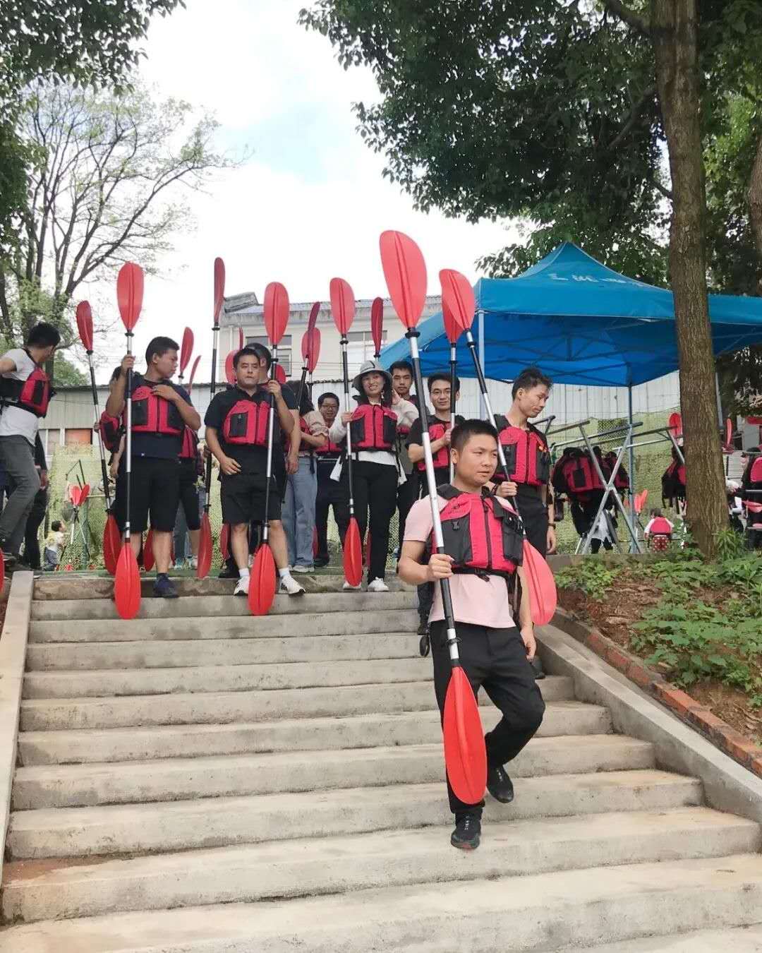 远程监控,报警巡逻,清机加钞,清分整点,凭证寄库,头寸箱寄库,商铺安保,智能家居 远程监控,报警巡逻,清机加钞,清分整点,凭证寄库,头寸箱寄库,商铺安保,智能家居