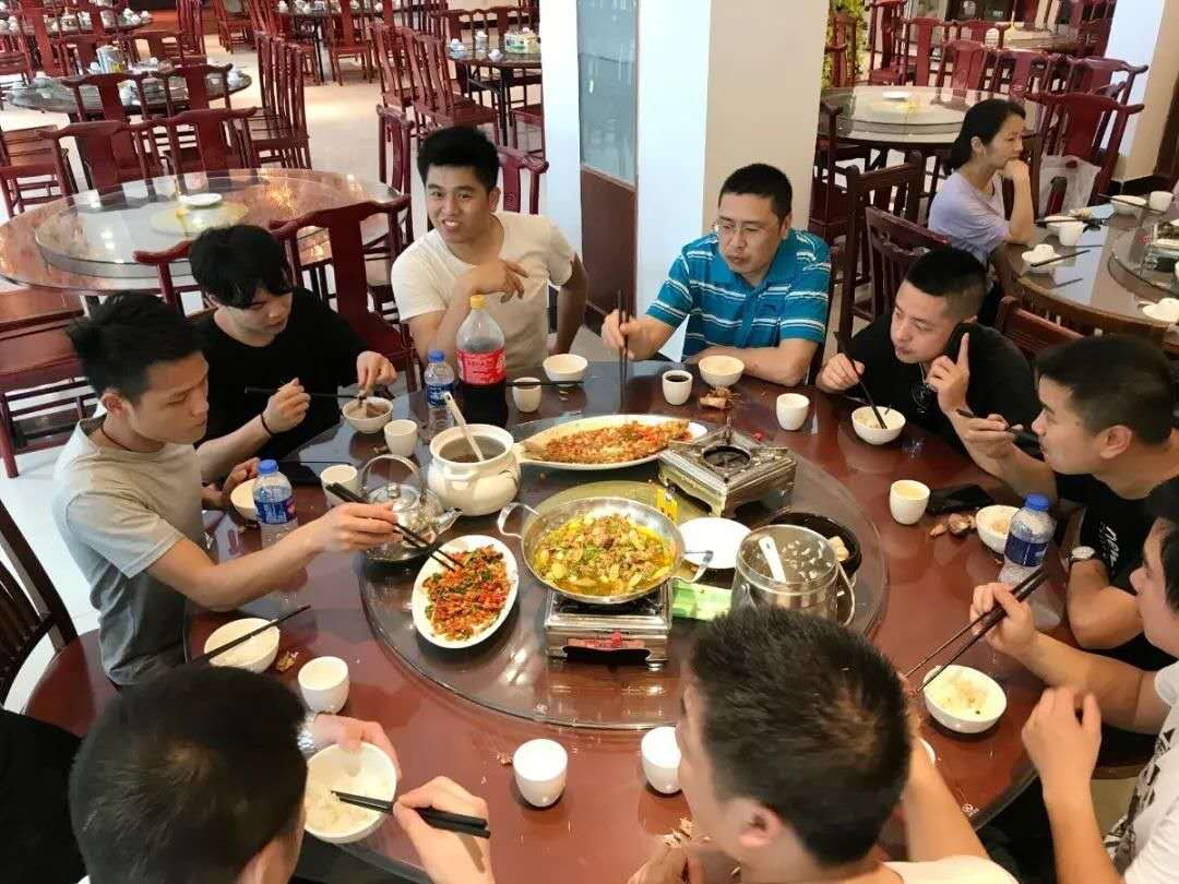 远程监控,报警巡逻,清机加钞,清分整点,凭证寄库,头寸箱寄库,商铺安保,智能家居 远程监控,报警巡逻,清机加钞,清分整点,凭证寄库,头寸箱寄库,商铺安保,智能家居